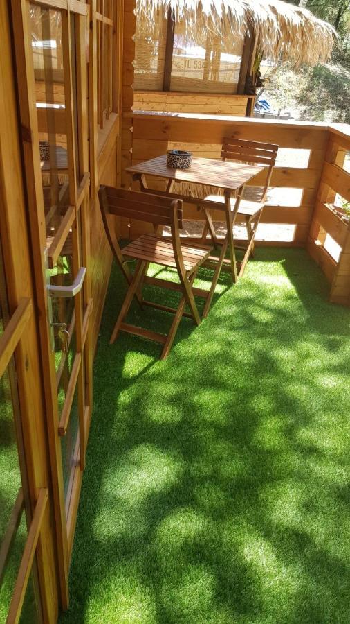 La Lyalis Bed and Breakfast Aiguines Εξωτερικό φωτογραφία