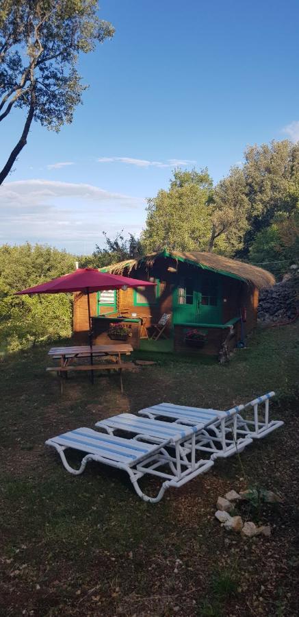 La Lyalis Bed and Breakfast Aiguines Εξωτερικό φωτογραφία